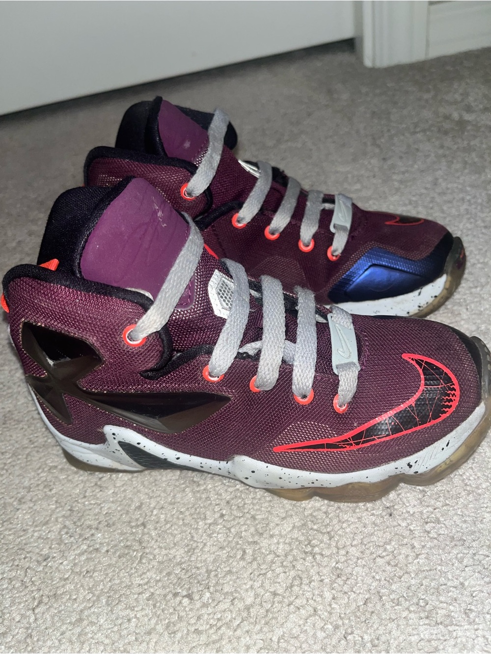 LeBron XIII "Written in the Stars" (SKU 807219-500)12c